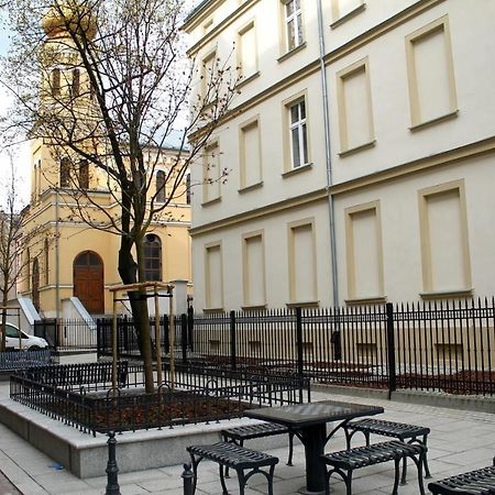 Stylish Apartments Near The Cinematography Museum 罗兹 外观 照片
